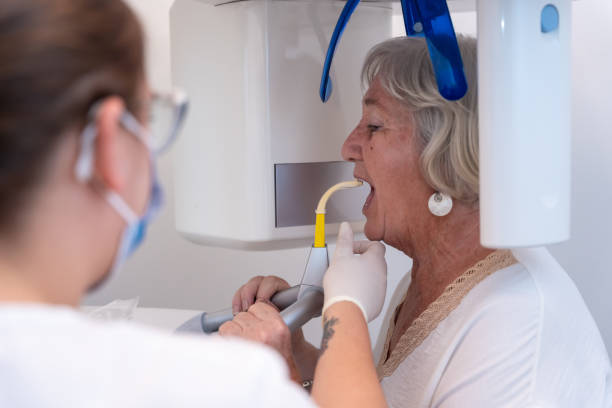 Best Urgent Tooth Repair  in Bushnell, FL